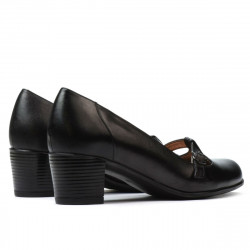 Naisten casual / elegantit kengät 6012 musta