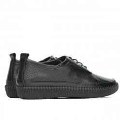 Naisten loaferit 688 musta