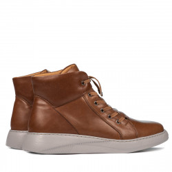 Miesten saappaat 4124 ruskea