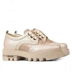 Naisten rento kengät 6047 beige yhdistettynä