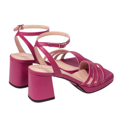 Naisten sandaalit 1335 fuksia