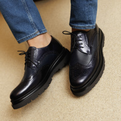 Elegantit miesten kengät 972 lakka indigo yhdistettynä lifestyle