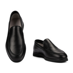 Miesten loaferit 980-1 musta